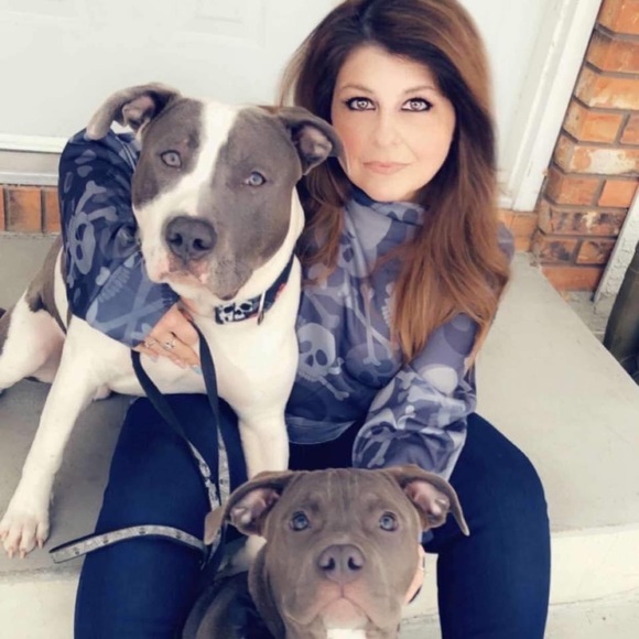 Meet your Posher, Cheryl - Picture 2 of 3